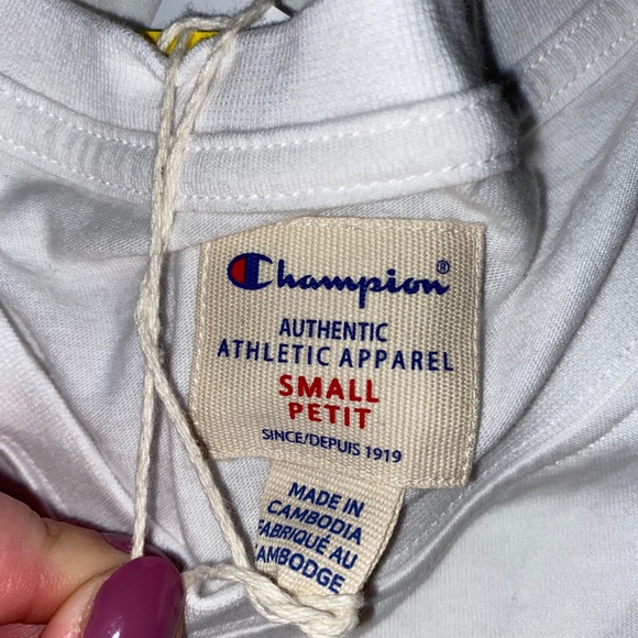 Champion Top - Picture 2 of 3